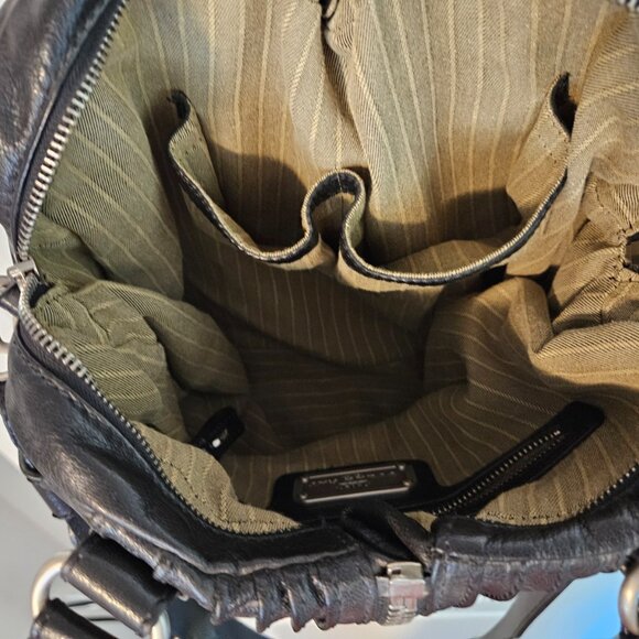 Tulah Ray Large Black Shoulder Bag - Picture 11 of 15